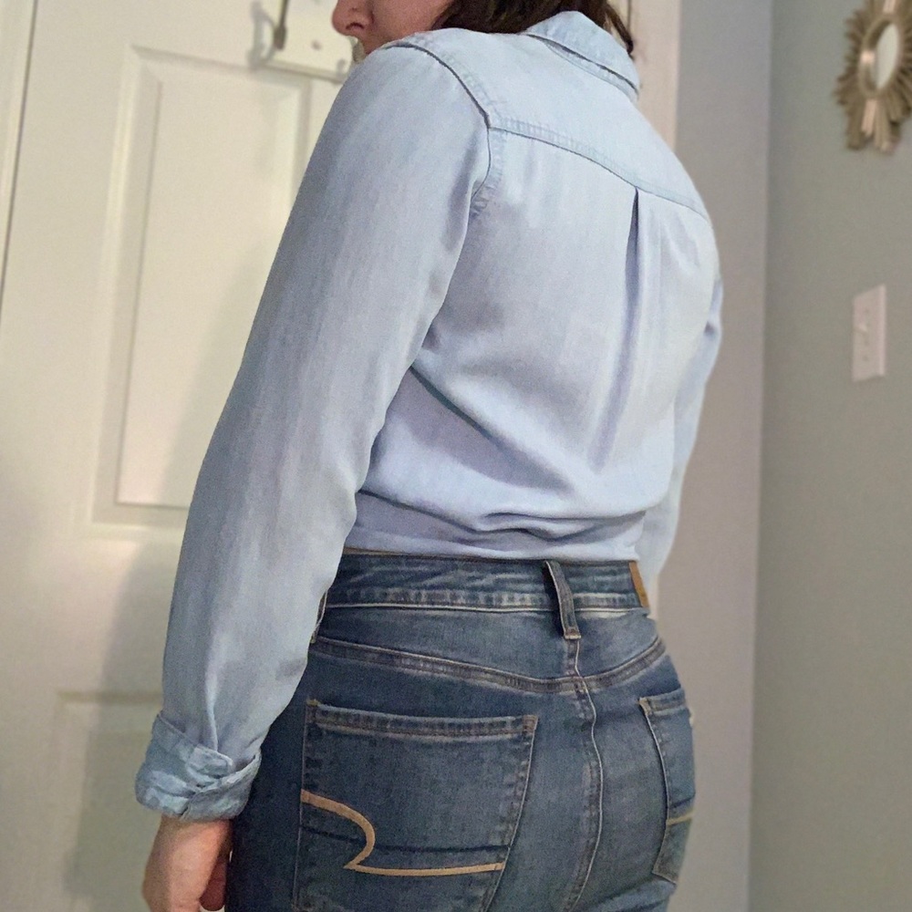 Jean material button-up - Picture 3 of 4